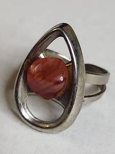 lot 1349 image: Silver Tone Modernist Carnelian Ring