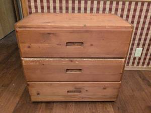 lot 2 image: Three Drawer Pine Storage Chest
