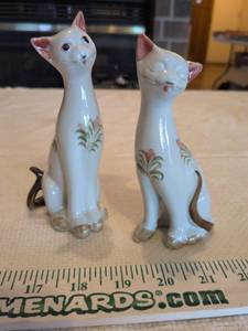 lot 13 image: White Porcelain Cat Figurines with Floral Design