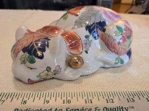 lot 16 image: Chinese Porcelain Cat Figurine with Floral Design
