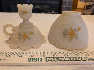lot 30 image: Fenton Custard Glass Yellow Daisy Candle Holder, Fenton Custard Glass Yellow Daisy Candle Shade.