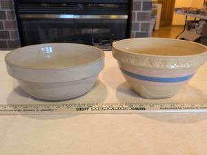 lot 31 image: (2) Vintage Ceramic Mixing Bowl with Blue and Pink Stripes, Western Stoneware Co. Bowl