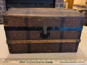 Antique Wooden Doll Trunk With Dome Top