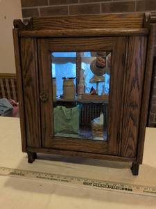 lot 49 image: Vintage Solid Oak Wall Cabinet with Mirror