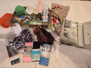 lot 68 image: Collection Of Sewing Accessories