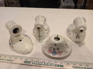 lot 141 image: Vintage Tea Rose Porcelain Light Sockets
