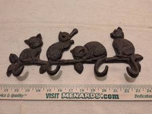 lot 145 image: Cast Iron Cat CoatKey Hook