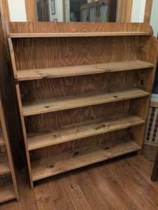 lot 176 image: Solid Pine Wood Display Shelving Unit