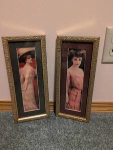 lot 257 image: Early 1900s Fashion Portrait in Ornate Gold Frame