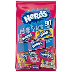 lot 2167 image: Nerds Gummy Candy Variety Mix - 41.7oz90ct