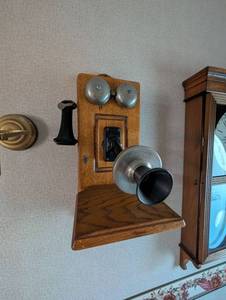 lot 694 image: 1900s Western Electric Oak Wall Telephone
