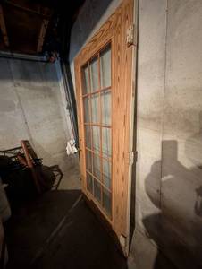 lot 701 image: French Door with 10-Lite Glass Panels