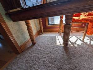 lot 707 image: Solid Oak Table with Fluted Legs