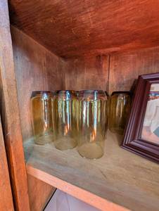 lot 720 image: Set of Clear Glass Tumblers