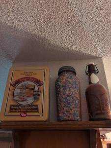 lot 3113 image: Post Grape-Nuts Collectible Tin and Glass Jars Set