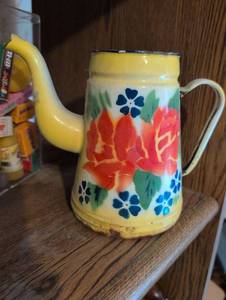 lot 3132 image: Floral Enamel Coffee Pot