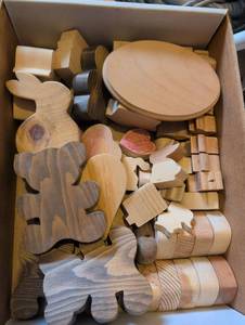 lot 3134 image: Unfinished Wooden Craft Shapes Collection