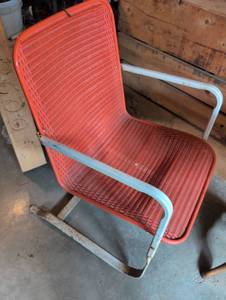 lot 3157 image: Mid-Century Orange Woven Metal Patio Chair