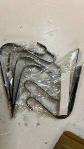 lot 70061 image: Mantel Hangers for Garland, Christmas Stocking - Retail $26