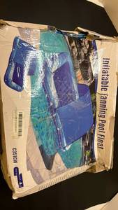 lot 70101 image: Inflatable Swimming Pool Float - Retail $15