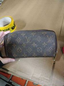 Louis Vuitton Multi-Pocket Wallet - Retail: $0