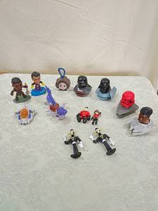 lot 17 image: Disney and Star Wars Mixed Mini Figure Lot