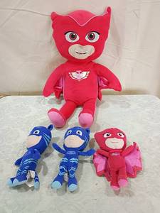 lot 18 image: PJ Masks Plush Toy Collection