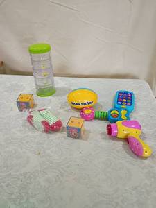 lot 19 image: Baby Shark Kids Toy Collection