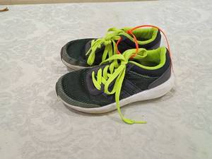 lot 33 image: Adidas Kids Athletic Shoes with Neon Laces