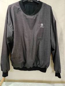 lot 83 image: Willowbend Golf Pullover Jacket size large