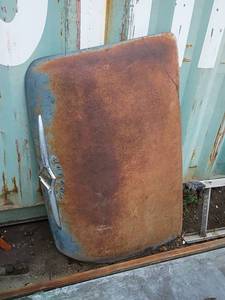 lot 104 image: 1950s Hudson Car Hood with Original Emblem