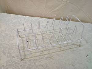lot 120 image: White Wire BeltTie Display Rack
