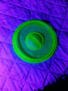 Neon Green UV Reactive glass  Lid uranium glass
