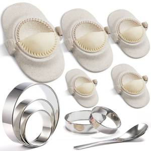 lot 9820 image: MUMSUNG Empanada Maker Press, 6-Inch Extra Large Dumpling Maker Set with Dough Cutter, Dumpling Mold Set for Pierogi, Pastelitos, Calzone, Turnovers, Chinese Dumpling, 5Sizes (65432.6)