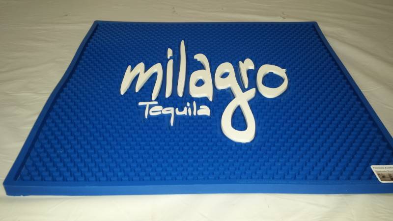 lot 3949 image: Large Milagro Bar Mat