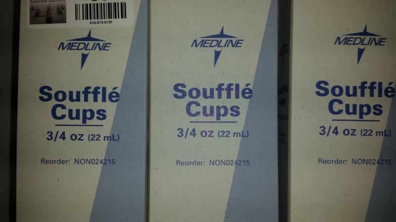 lot 3994 image: Lot of Souffle Cups