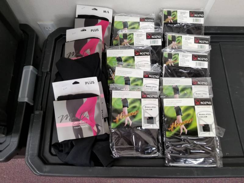 lot 10256 image: Tights Lot
