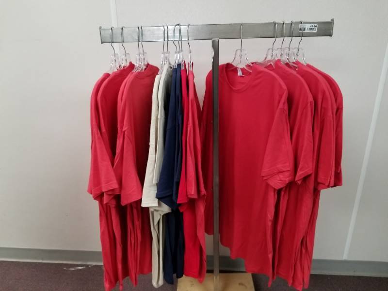 lot 10294 image: Mens 2X Clothing Lot