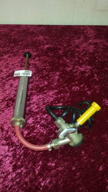 lot 3967 image: Beer Tap