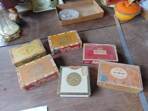 lot 3296 image: Selection of Cigar Boxes