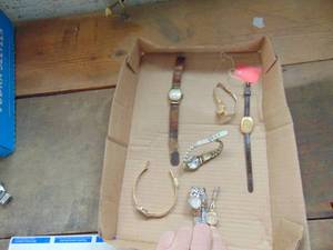 lot 3309 image: Selection of Watches