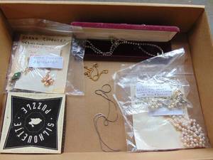 lot 3331 image: Selection of Costume Jewelry - Tennis Bracelet