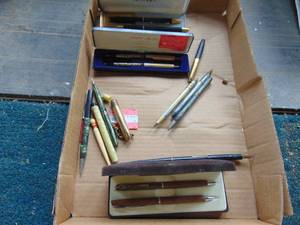 lot 3339 image: Selection of PensPencils