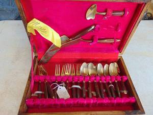 lot 3362 image: Silverware set