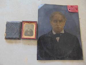 lot 3377 image: Tin Litho - Photos