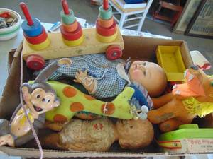 lot 3430 image: Vintage toys
