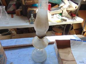 lot 3441 image: Kerosene lamp