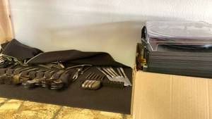 lot 115 image: Lot of unpicked items includes American Craftsman by Stanley Flatware Set, Vynil record player, and more