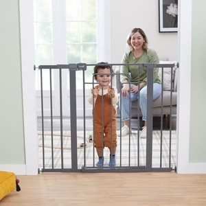 lot 191705 image: Safety 1st Contemporary Tall-and-Wide Gate, Grey