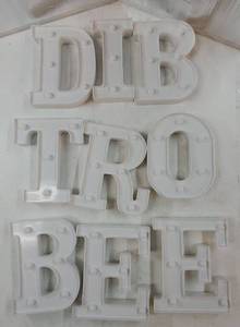 lot 26397 image: 6.25 Light Up Letters